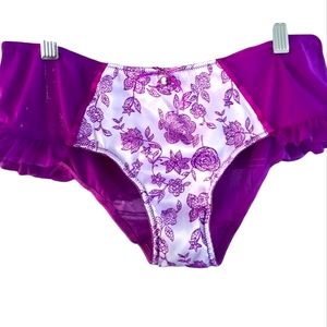 Free w/2 Items! Cameo Pendant Panties